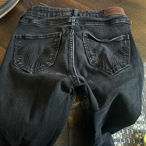 Gently used girls Black Hollister Jeans - Picture 9 of 11